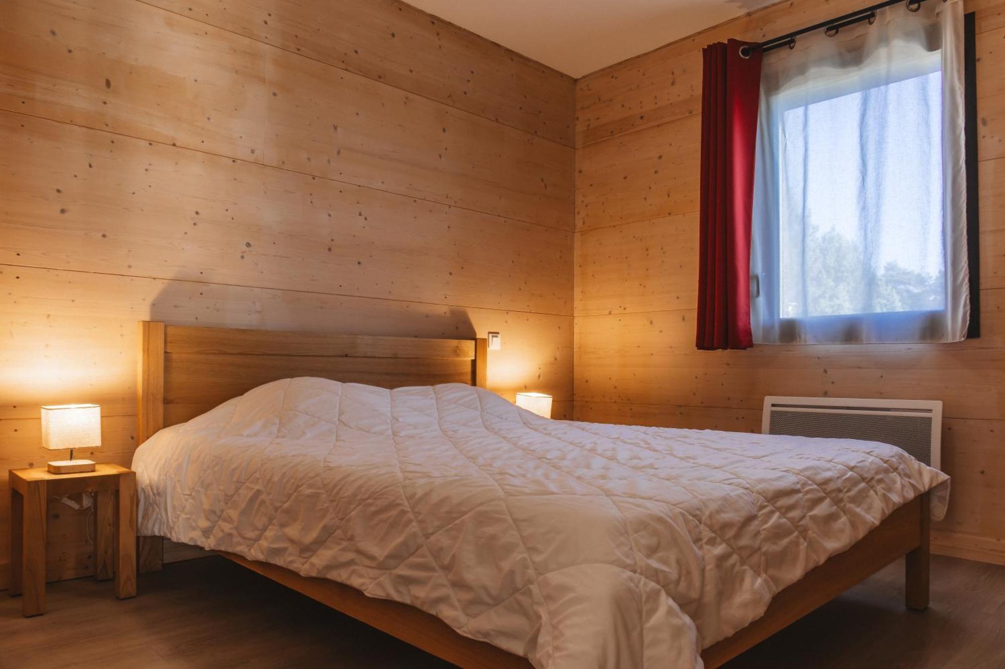 Les Bouviers Villa Saint-Denis  Eksteriør billede