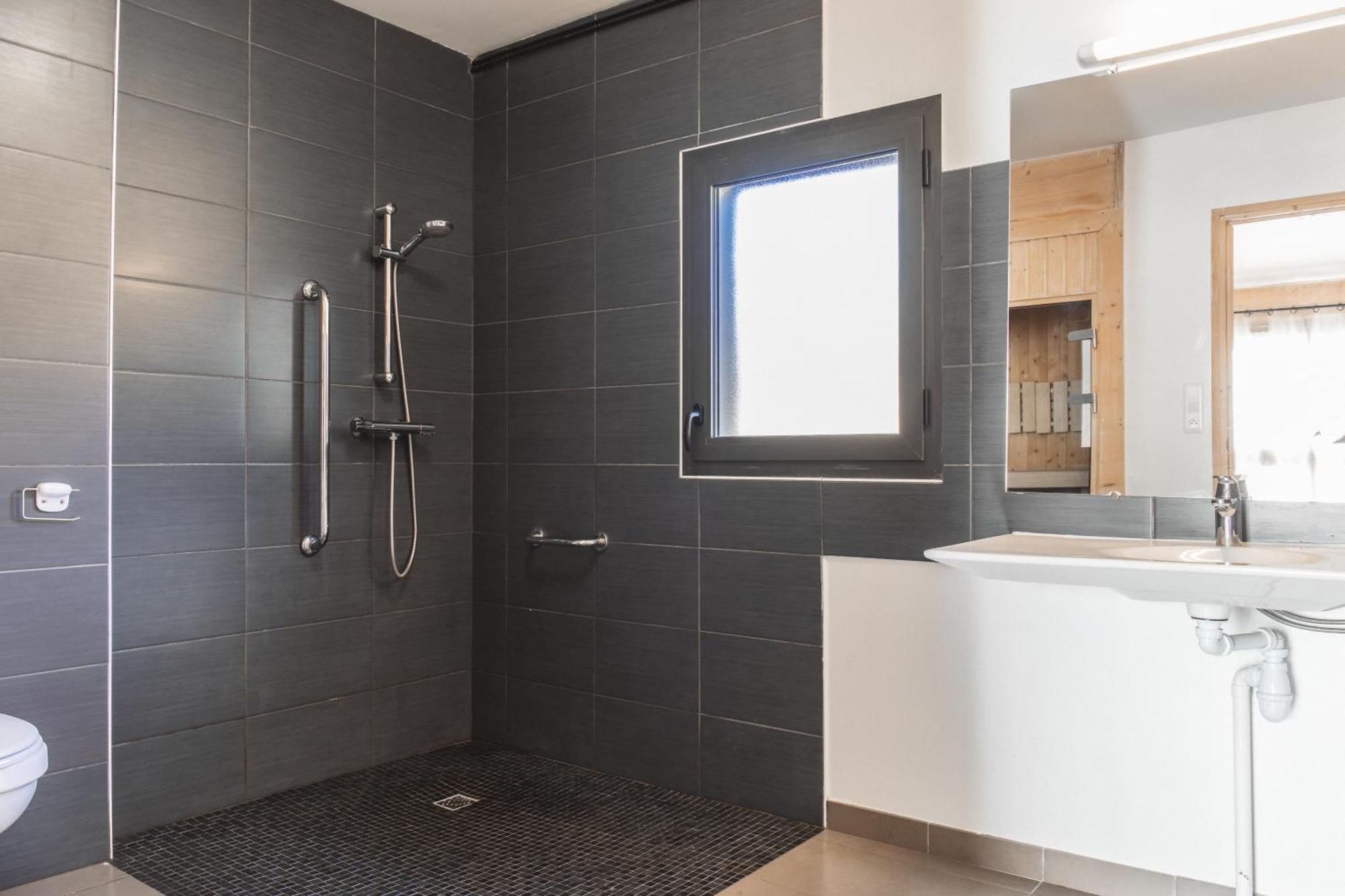Les Bouviers Villa Saint-Denis  Eksteriør billede